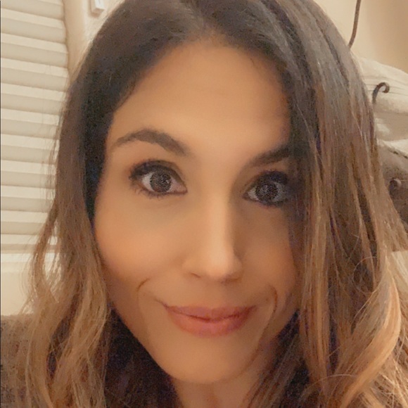 Meet your Posher, Shelby - Picture 1 of 1